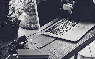 争夺头名球员为胜利积极备战：从引援到夺冠的全方位计划